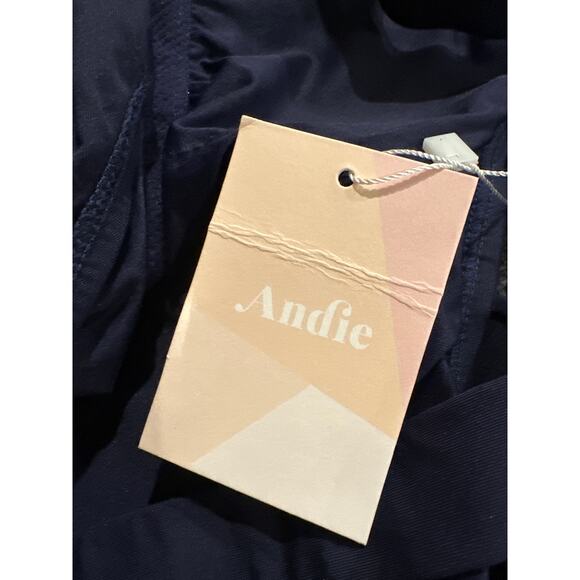 Andie The Tulum Navy One Piece Swimsuit Size Large
Tall Long - Picture 6 of 9